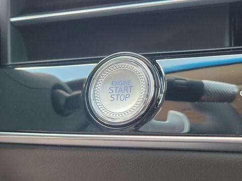 New 2026 Genesis GV70 2.5T AWD/4WD image 32