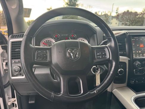 Used 2017 RAM 2500 Big Horn image 12