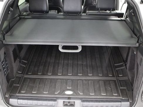 Used 2023 Land Rover Discovery S R-Dynamic AWD/4WD image 61