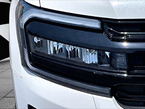 Certified 2024 Ford Expedition Limited AWD/4WD image 30