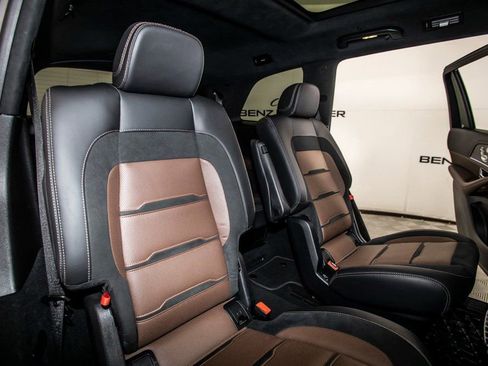 Used 2024 Mercedes-Benz GLS 63 AMG 4MATIC image 18