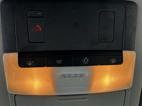 Used 2025 Nissan Rogue SV AWD/4WD image 31