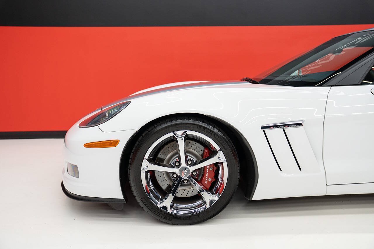 Used 2013 Chevrolet Corvette Grand Sport w/ 4LT Preferred Equipment Group RWD image 25