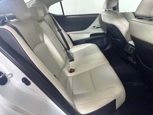Used 2023 Lexus ES 350 w/ Premium Package FWD image 32