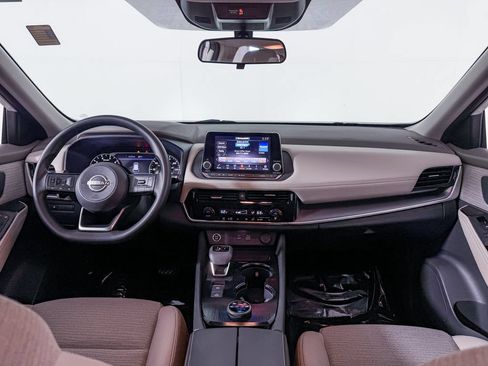 Certified 2022 Nissan Rogue SV AWD/4WD image 15