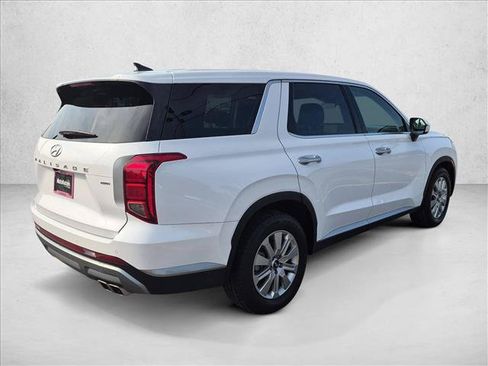 Used 2025 Hyundai Palisade SE AWD/4WD image 5