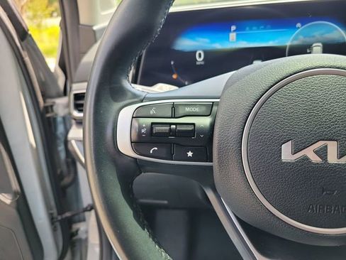 Used 2023 Kia Sportage SX FWD image 17