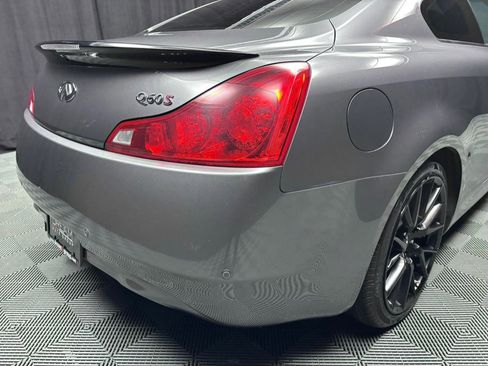 Used 2015 INFINITI Q60 Sport Limited image 12