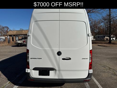 New 2026 Mercedes-Benz Sprinter 2500 image 24
