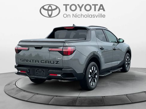 Used 2025 Hyundai Santa Cruz SEL image 6