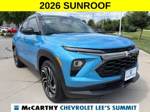 Used 2026 Chevrolet TrailBlazer RS w/ Convenience Package FWD image 2