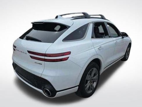 Used 2024 Genesis GV70 3.5T Sport AWD/4WD image 4
