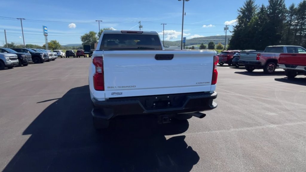 Used 2024 Chevrolet Silverado 2500 Custom w/ Custom Value Package AWD/4WD image 7