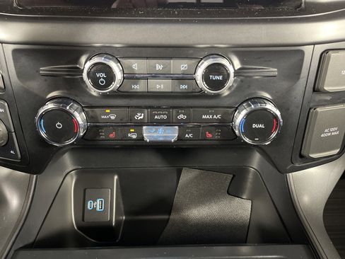 Used 2024 Ford F150 XLT w/ Equipment Group 302A MID image 25