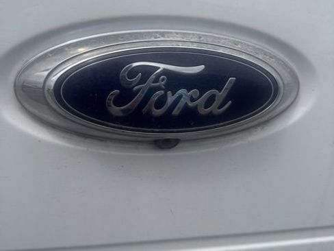 Used 2016 Ford F250 Lariat w/ Lariat Ultimate Package AWD/4WD image 16