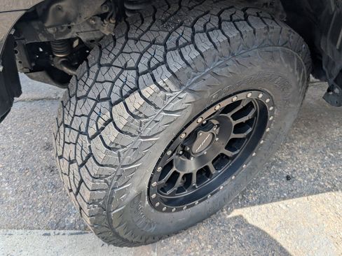 Used 2018 Toyota 4Runner TRD Off-Road Premium image 21