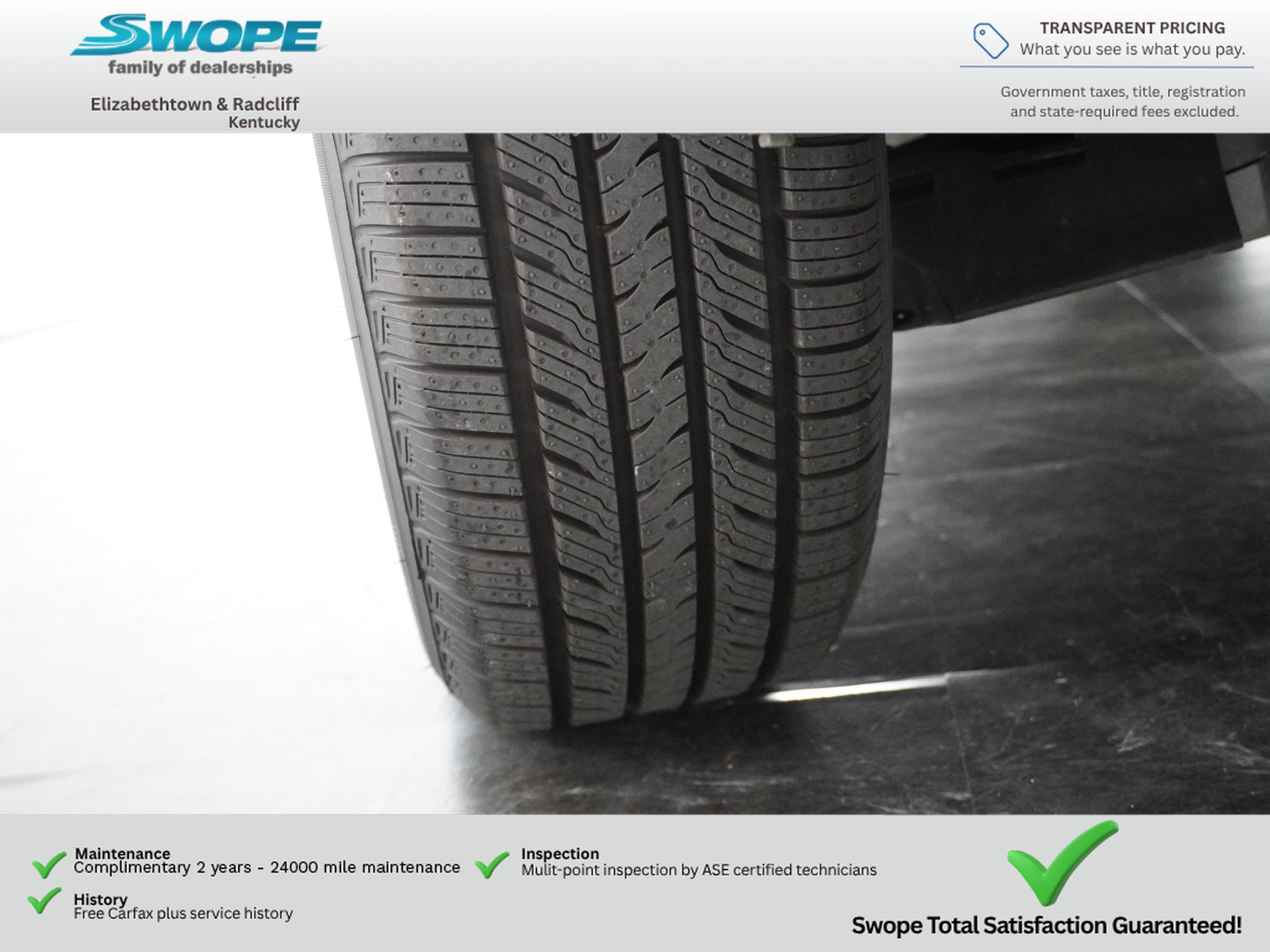 Used 2024 Toyota RAV4 XLE AWD/4WD image 30