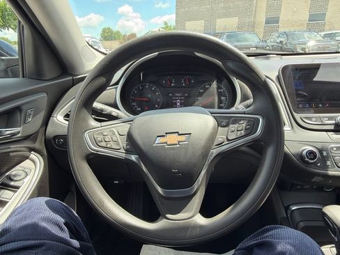 Used 2023 Chevrolet Malibu LT FWD image 7