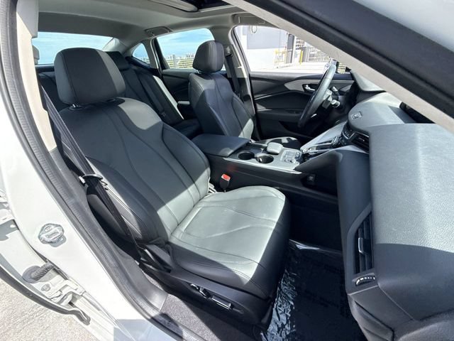 Used 2023 Acura TLX FWD image 26
