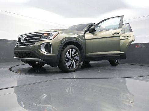 Used 2026 Volkswagen Atlas SE AWD/4WD image 31