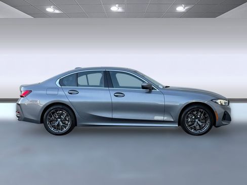 Used 2026 BMW 330i Sedan w/ Convenience Package RWD image 7