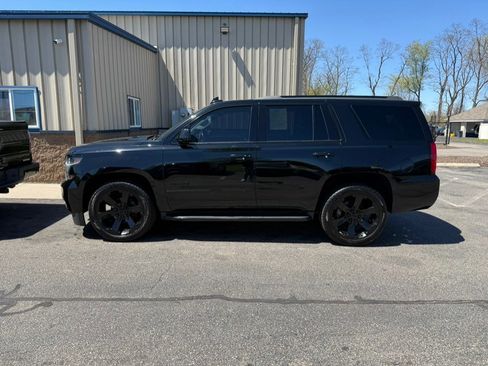 Used 2018 Chevrolet Tahoe Premier AWD/4WD image 3