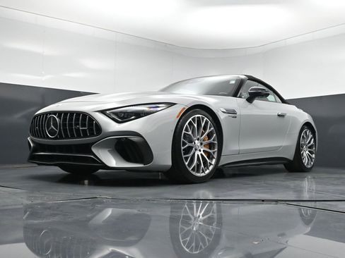 Used 2022 Mercedes-Benz SL 63 AMG 4MATIC image 22