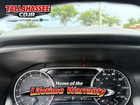 Used 2024 Nissan Rogue SV FWD image 19