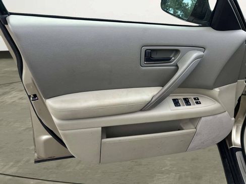 Used 2003 INFINITI FX45 AWD w/ Technology Pkg image 14