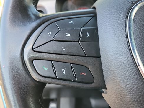 Used 2023 Dodge Charger SXT w/ Blacktop Package image 14