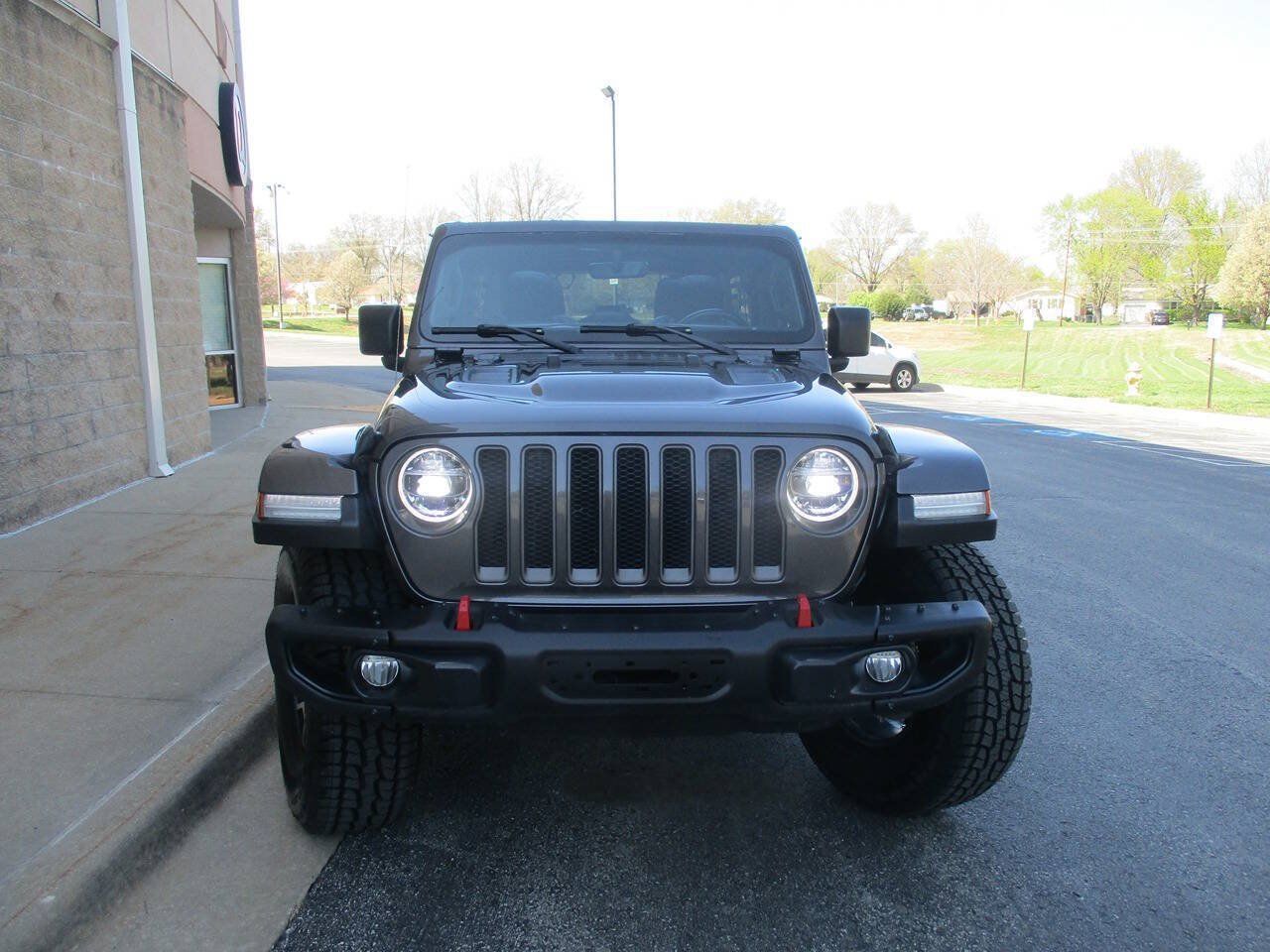 Used 2020 Jeep Wrangler Unlimited Rubicon AWD/4WD image 3