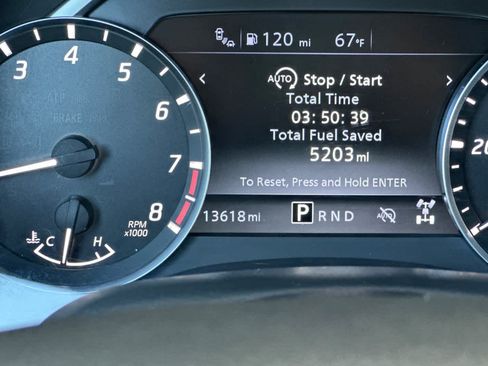 Used 2024 Nissan Frontier SL w/ Technology Package AWD/4WD image 24