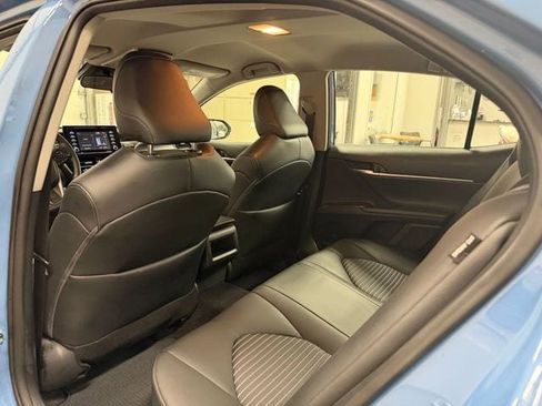 Used 2024 Toyota Camry SE image 27