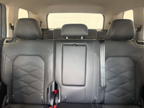 New 2026 Volkswagen Atlas SE image 24