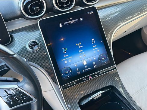 Used 2022 Mercedes-Benz C 300 Sedan image 27