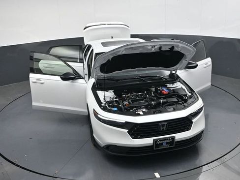 New 2025 Honda Accord SE image 37