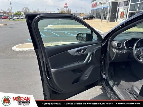 Used 2020 Chevrolet Blazer LT FWD image 9