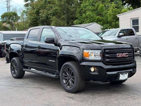 Used 2020 GMC Canyon SLE w/ Elevation Edition AWD/4WD image 2