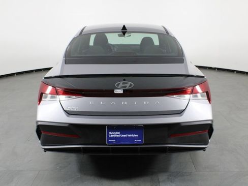 Used 2026 Hyundai Elantra Sport image 10