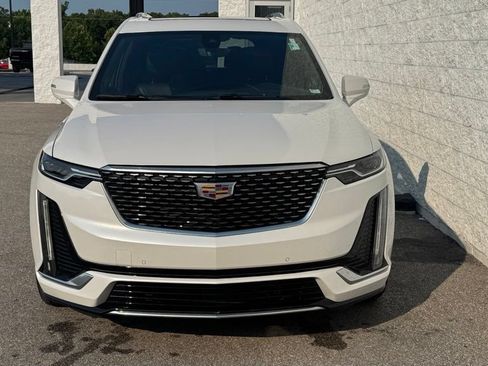 Used 2022 Cadillac XT6 Premium Luxury w/ Technology Package AWD/4WD image 10