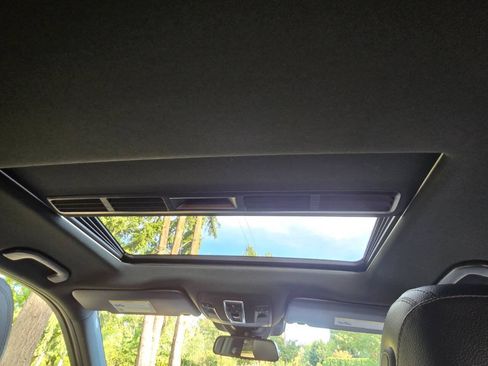Used 2017 Mercedes-Benz GLS 450 4MATIC image 29