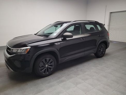 Used 2023 Volkswagen Taos S FWD image 2