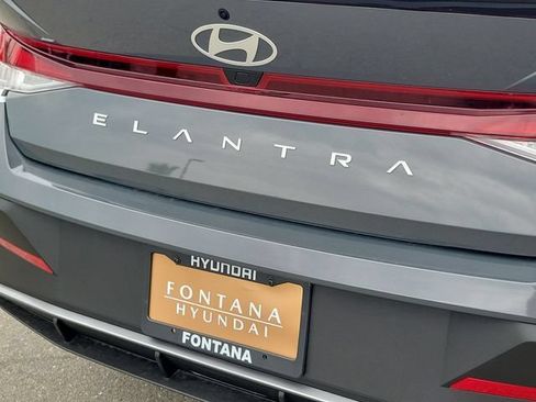 New 2026 Hyundai Elantra SEL Sport FWD image 30