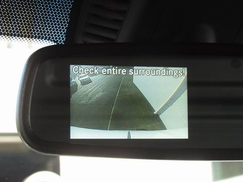 Used 2025 Mercedes-Benz Sprinter 2500 image 32