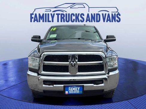 Used 2018 RAM 2500 Tradesman w/ Chrome Appearance Group AWD/4WD image 8