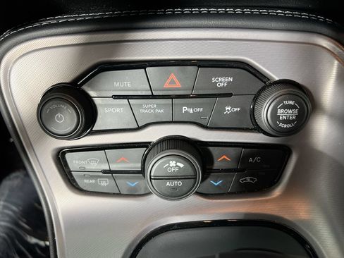 Used 2023 Dodge Challenger R/T RWD image 23