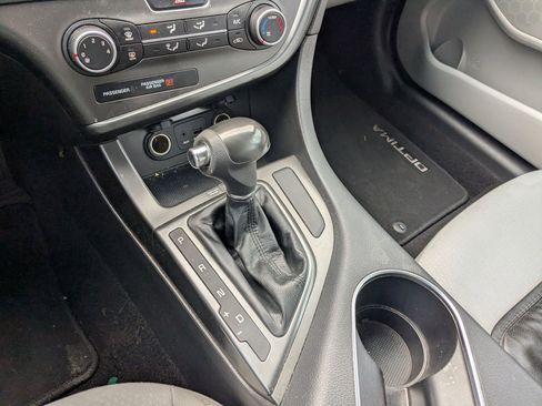 Used 2015 Kia Optima LX image 16