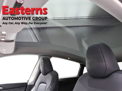 Used 2023 Tesla Model Y Long Range image 31