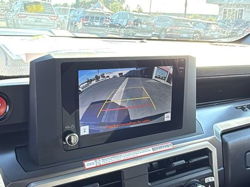 Certified 2024 Toyota Tacoma TRD Sport image 15