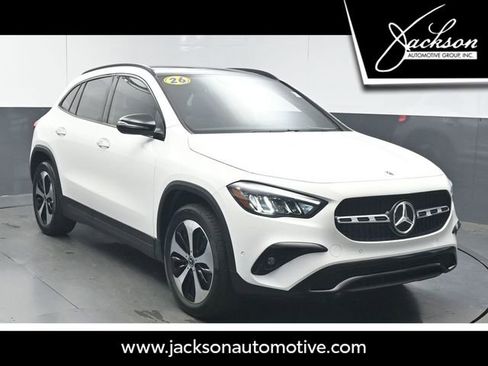 Used 2026 Mercedes-Benz GLA 250 image 1